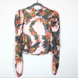 Floral blouse.. Button down back.